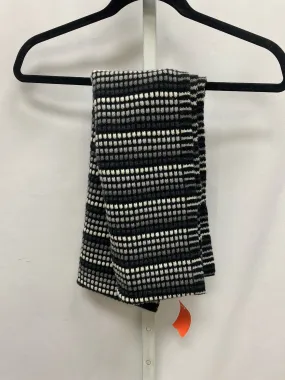 Black/White Scarf