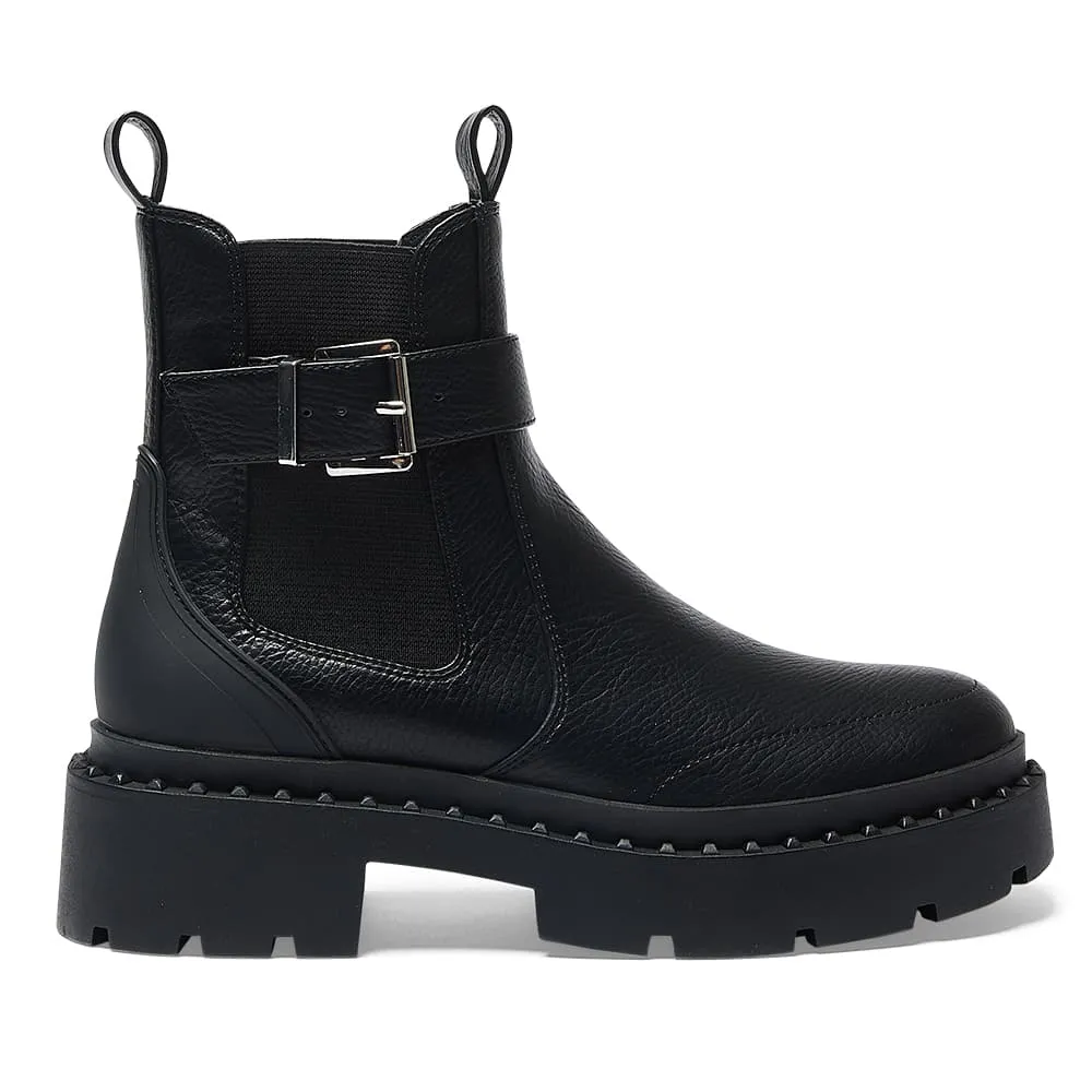 Kobe Boot in Black Smooth