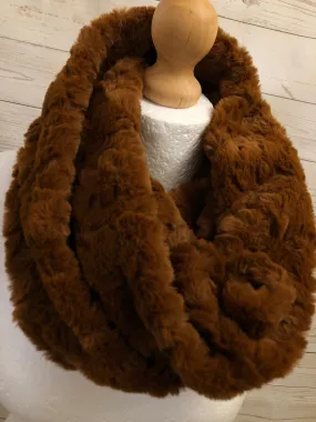 Ladies Girls Short Faux Fur Textured BROWN Snood Soft Winter Infinity Scarf