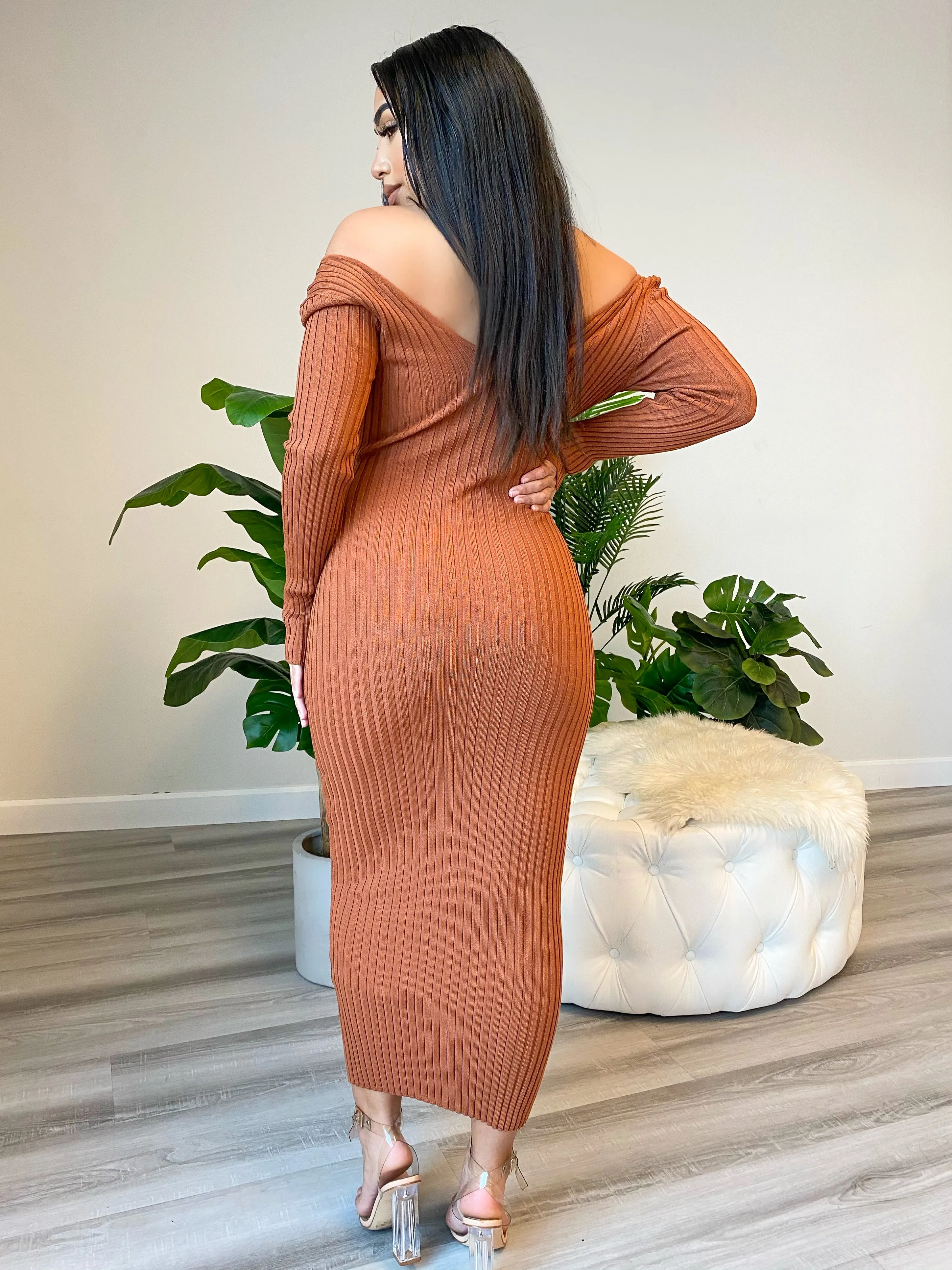 Laura's Fav Knit Dress (New Rust)