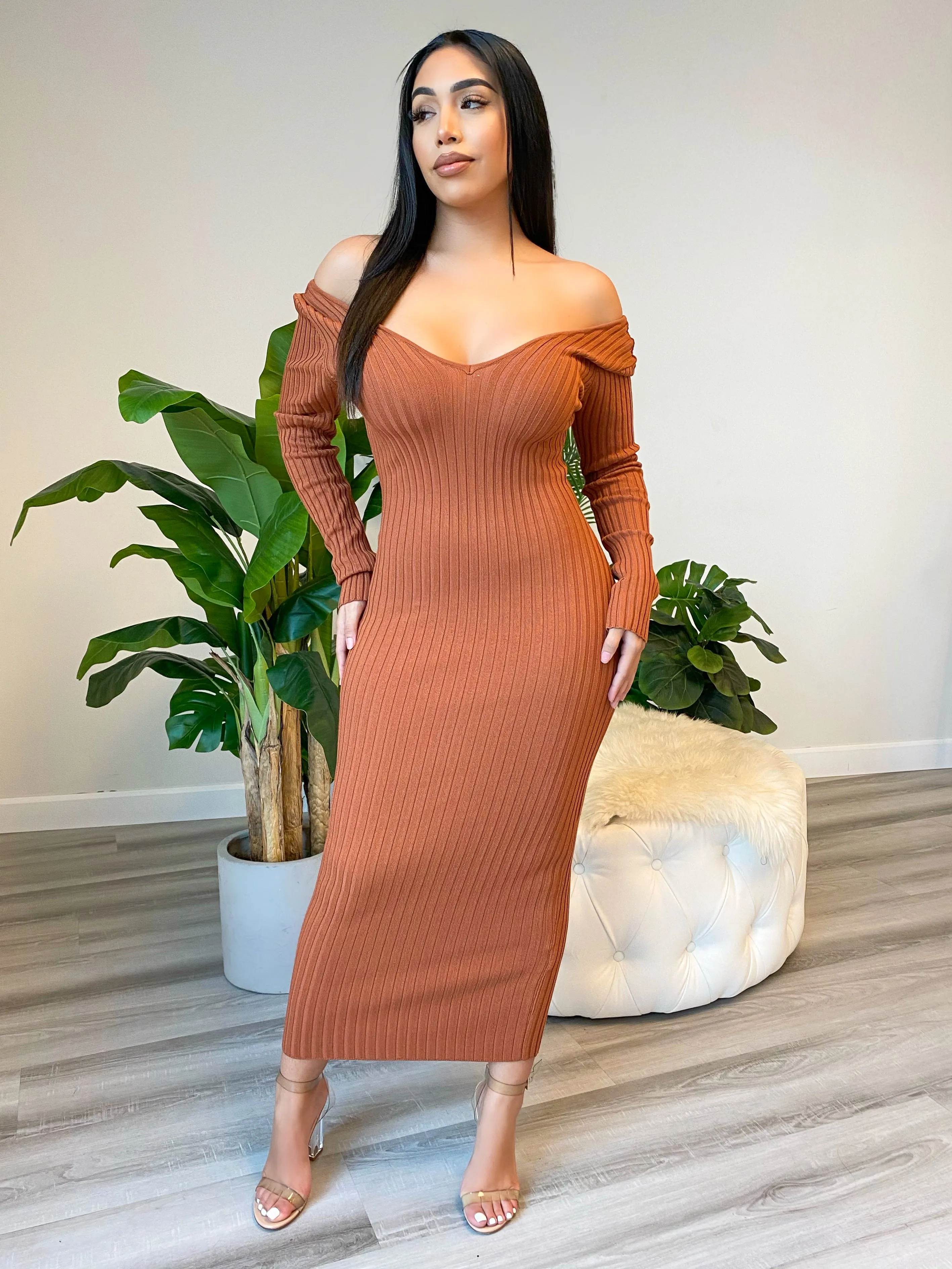 Laura's Fav Knit Dress (New Rust)