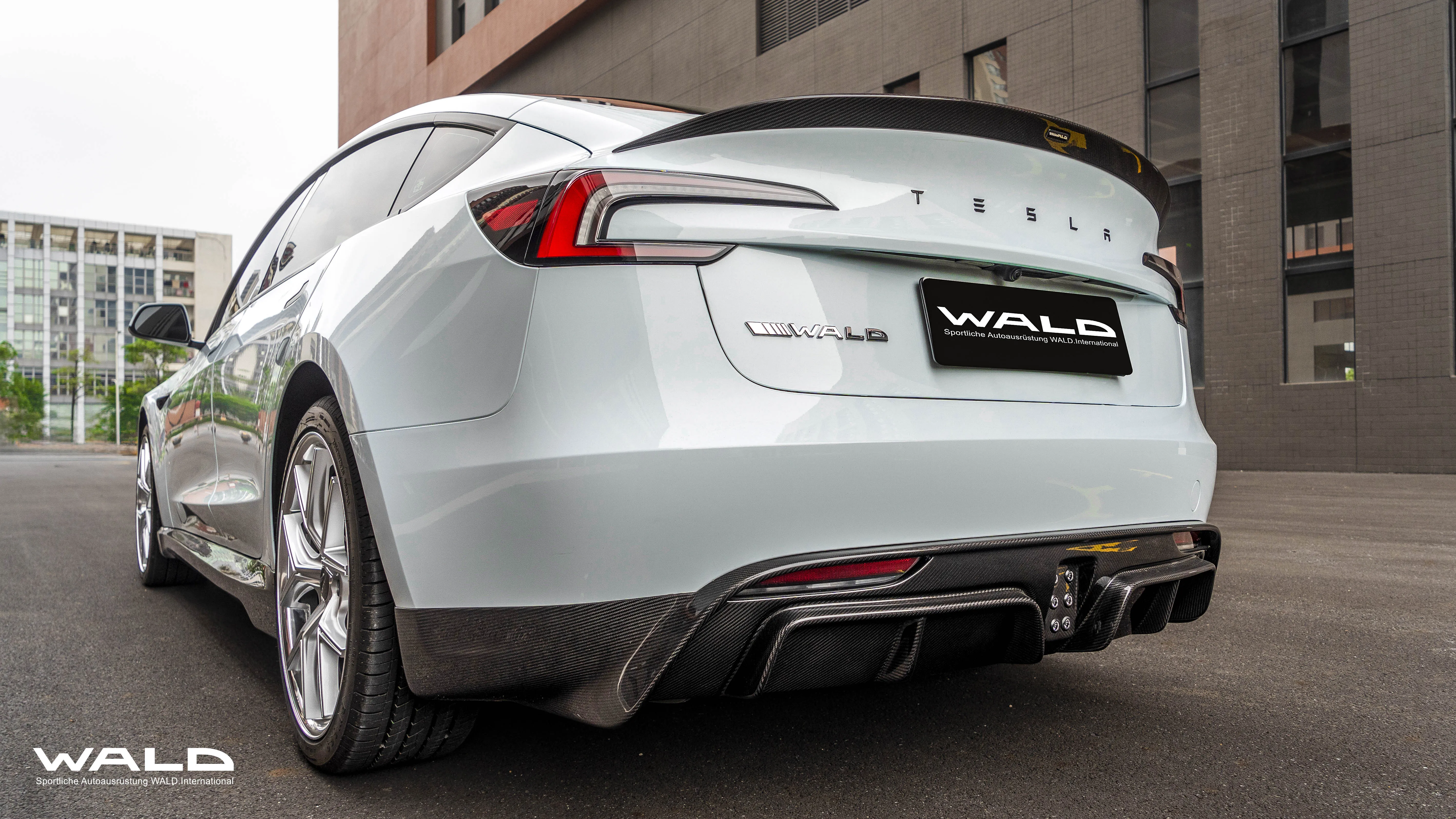 WALD Dry Carbon Fiber Rear Diffuser w/ LED for Tesla Model 3 Highland 2023 